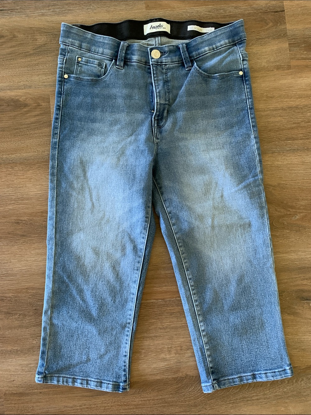 {Angels} NEW! Women’s Light Blue Capris